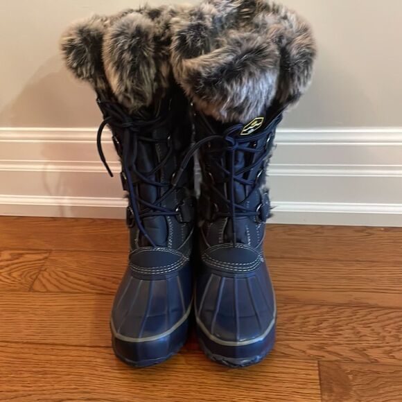 Khombu Women's Fleece Lined Boots Lace Up Rubber Toe Size 8 - Picture 2 of 9